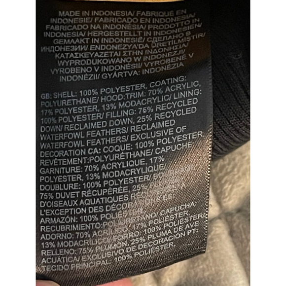 The North Face Arctic Bomber Jacket Womens XL Black Faux Fur Hood NWOT - Picture 11 of 12